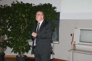 02 Begruessung Klein